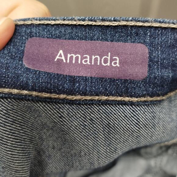 Gloria Vanderbilt Plus Size 18W Short Amanda Dark Wash Tapered Leg Blue Jeans - Picture 4 of 6